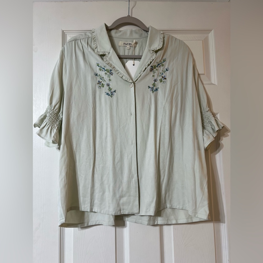 NWT Simple Retro Light Green blouse size XL